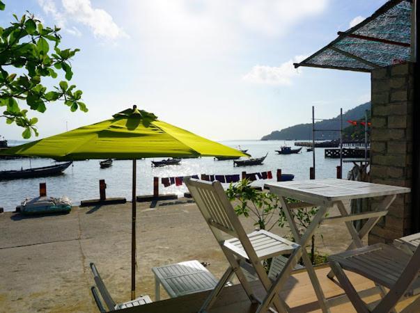 Cham'S Corner Lookout Homestay & Restaurant Tân Hiệ Exterior foto