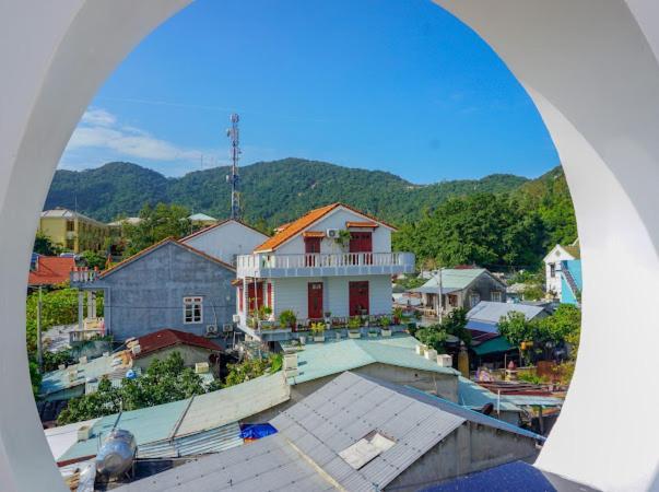 Cham'S Corner Lookout Homestay & Restaurant Tân Hiệ Exterior foto