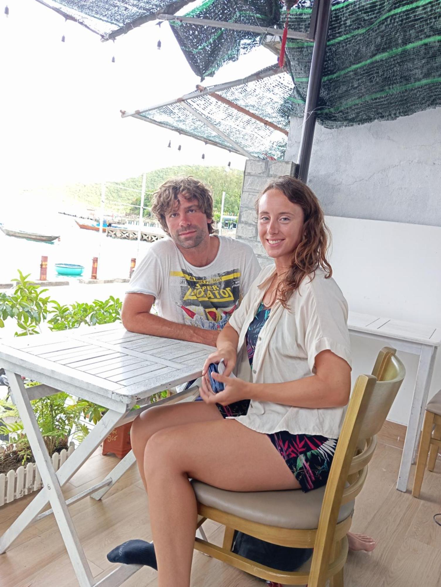 Cham'S Corner Lookout Homestay & Restaurant Tân Hiệ Exterior foto